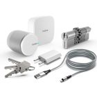 Zamek inteligentny- zestaw tedee PRO srebrny z bridgem i wkładką 30-61/37-68mm na zębatkę (typ D)