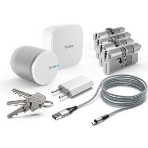 Zamek inteligentny- zestaw tedee PRO srebrny z bridgem i wkładką (3 klucze)